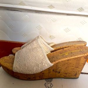 Shoes heels platform